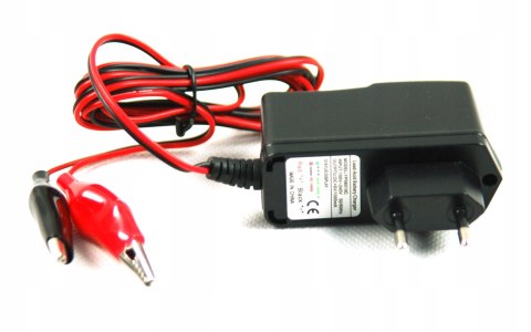 ŁADOWARKA DO AKUMULATORÓW ŻELOWYCH CYFROWA 12V 1A ŁADOWARKA DO AKUMULATORÓW ŻELOWYCH CYFROWA 12V 1A