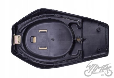 SIEDZENIE CZARNE SKUTER 4T VIA 50 SHOTGUN BAOTIAN BENZER INCA JONWAY ROMET